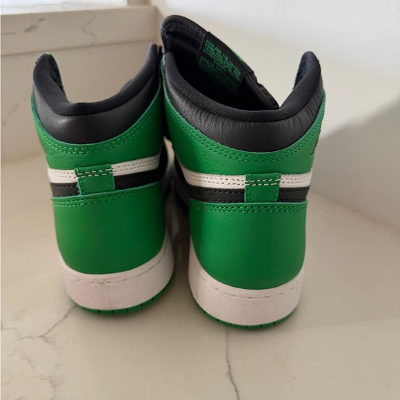 Nike Black, White, and Green High-Top Sneakers - Picture 6 of 7